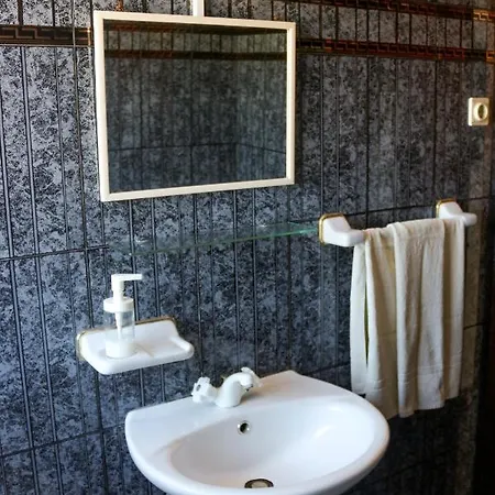 別荘 Ascensor House