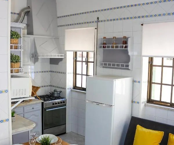 Tatil Evi Ascensor House Nazaré